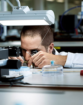 查尔斯·彼得艾伯特-东莞万国售后服务中心